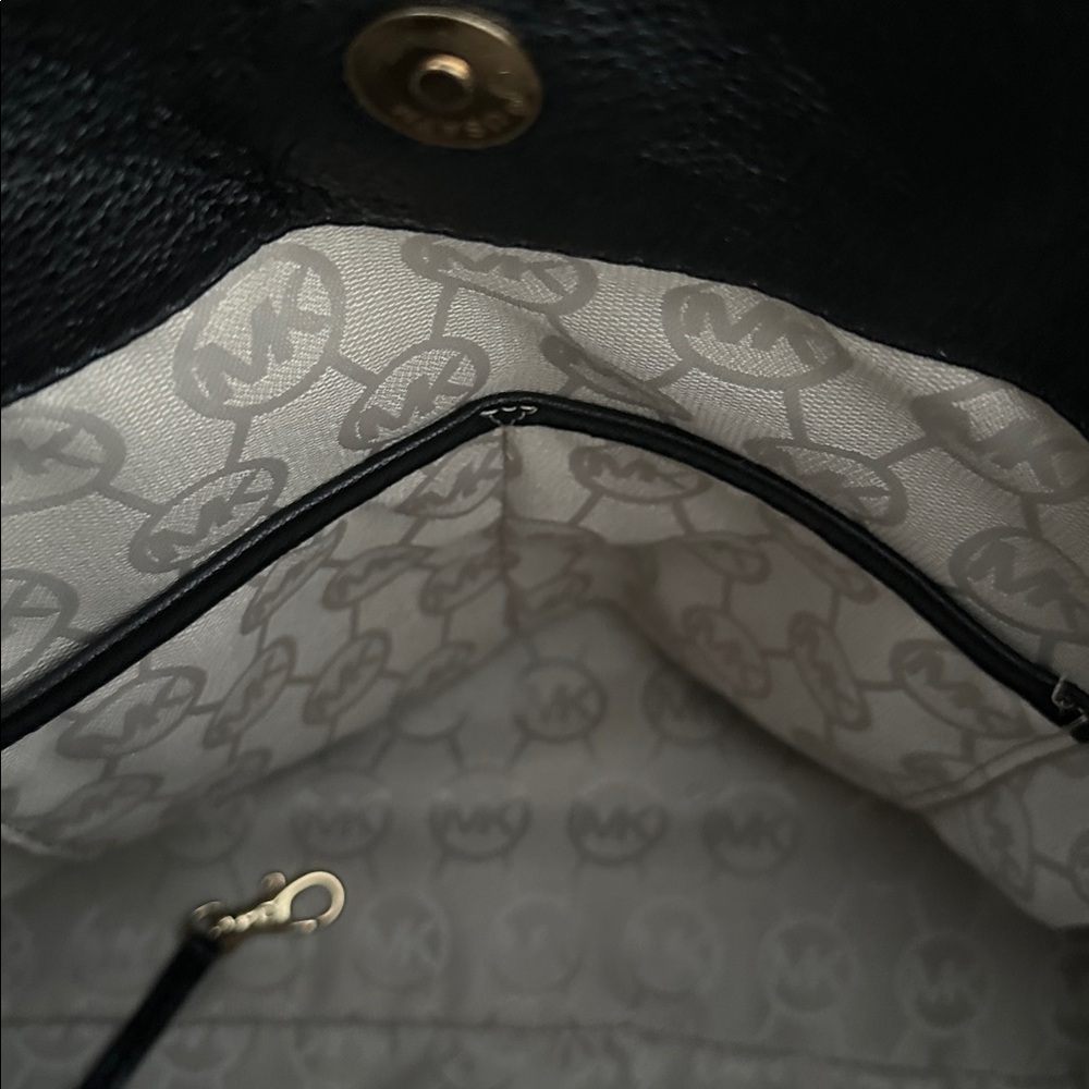 Michael Kors Hamilton Black Leather Satchel EUC - Picture 10 of 12